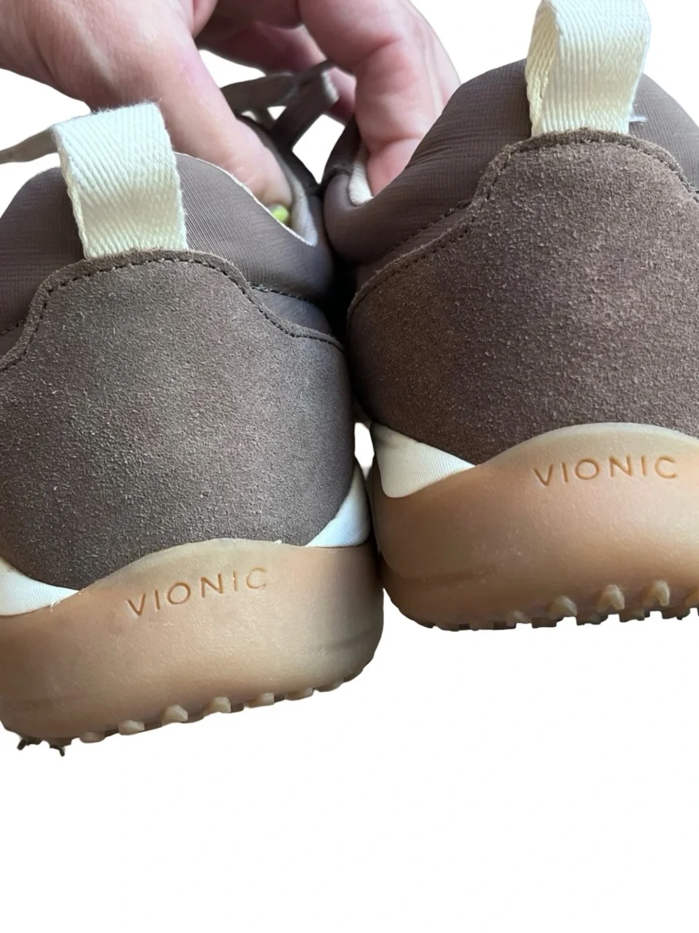 Vionic Women’s Walk Slim Glide Sneaker Driftwood Size 9